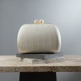 Lya - Pearl white