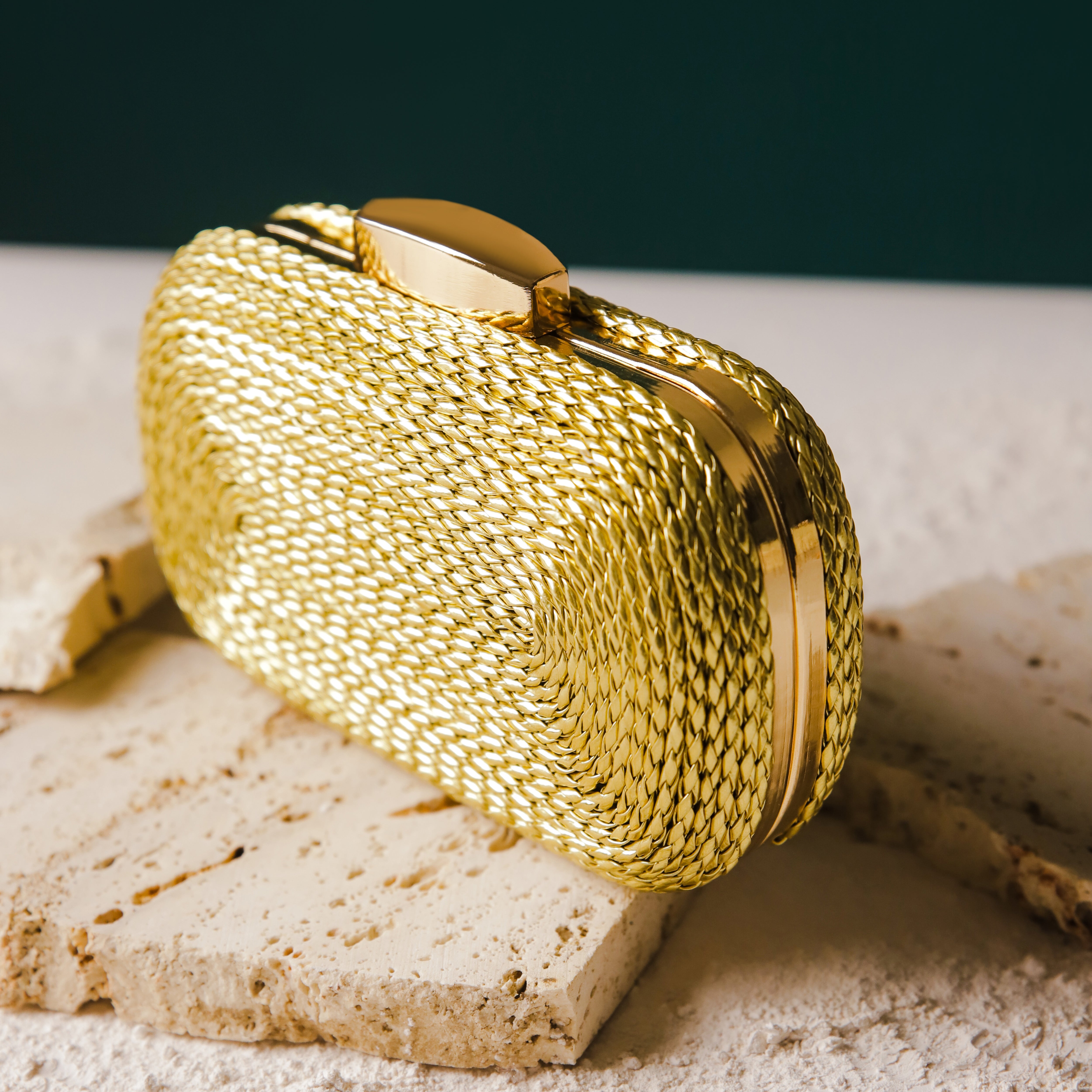 Victoria - Gold